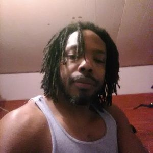 Meet your Posher, Deandre